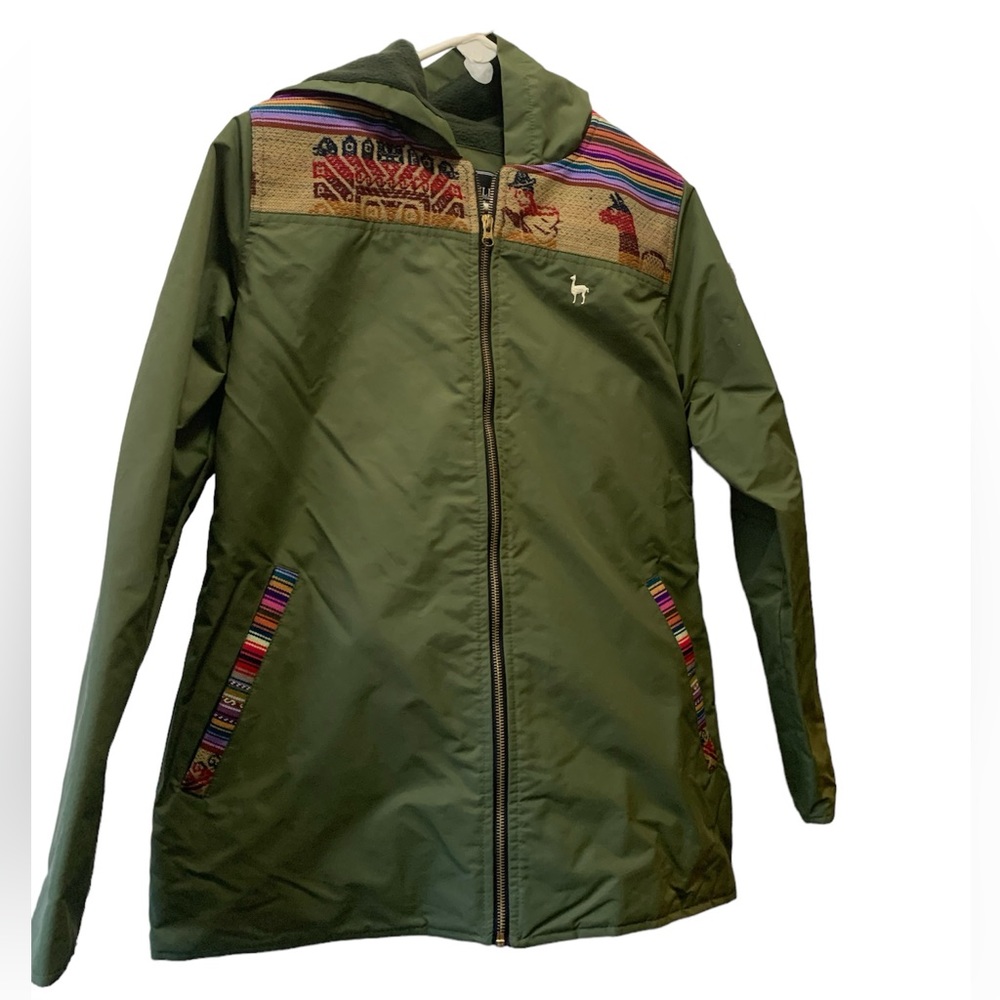 ILLARI Jacket Made in Peru.